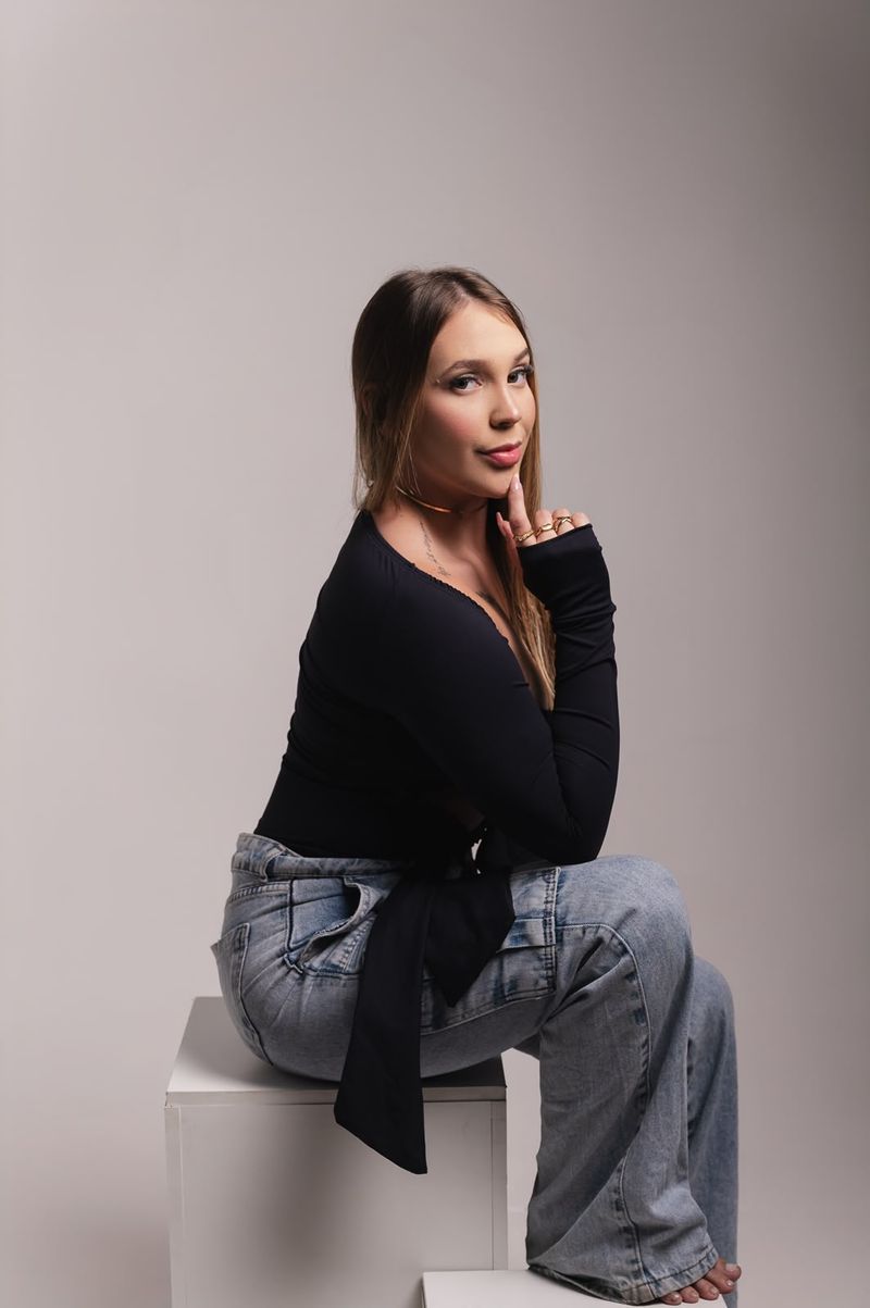 Look com Cropped Maby